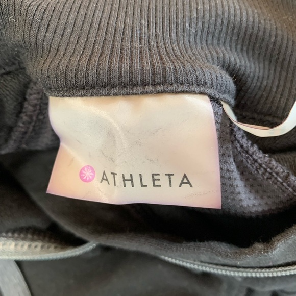 ATHLETA black workout hoodie jacket 3/4 zip back ruching thumb cuts small - Picture 4 of 9